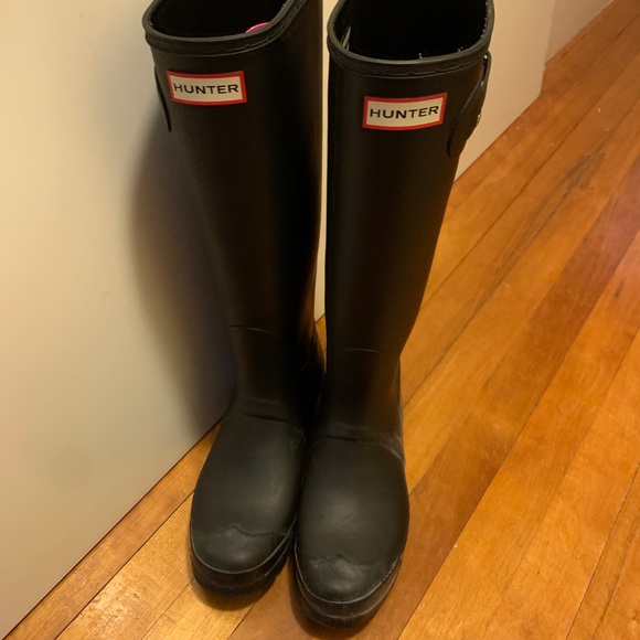Original Tall Hunter Boots Size UK 7 / US 9 ๐ฅพ Matte Black w Buckle - Picture 7 of 16